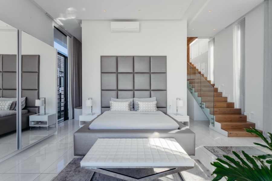 To Let 3 Bedroom Property for Rent in Bantry Bay Western Cape